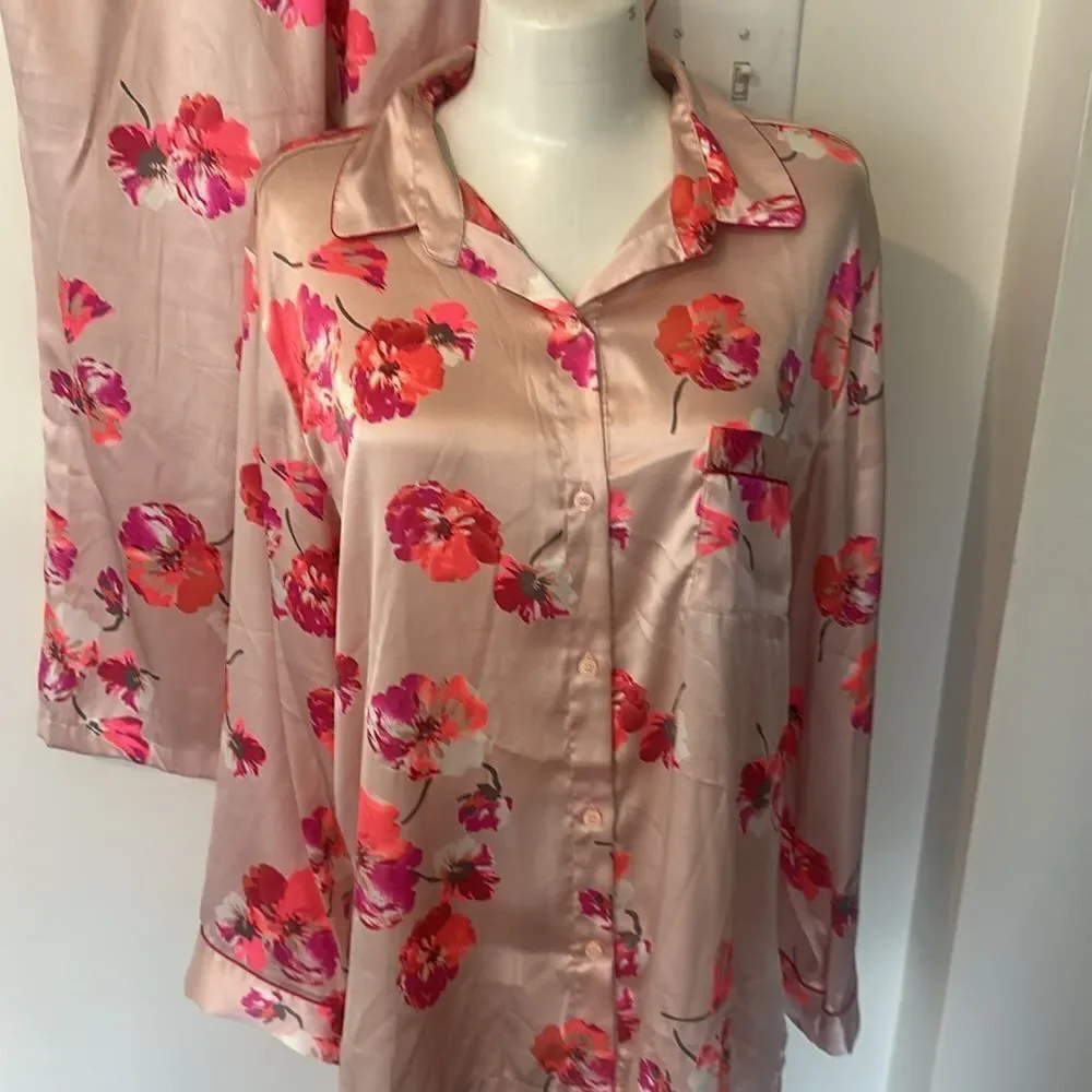 Victoria Secret Floral Satiny Pajama Set L